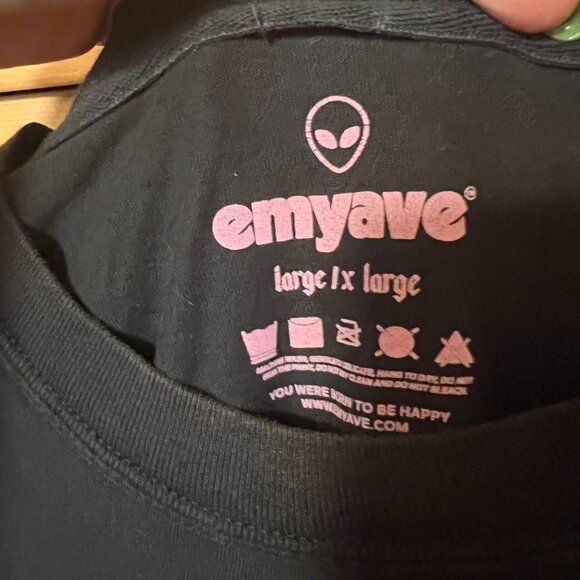 Emy Ave - Custom Printed "Get Lost" space tee - L/XL - Picture 2 of 4